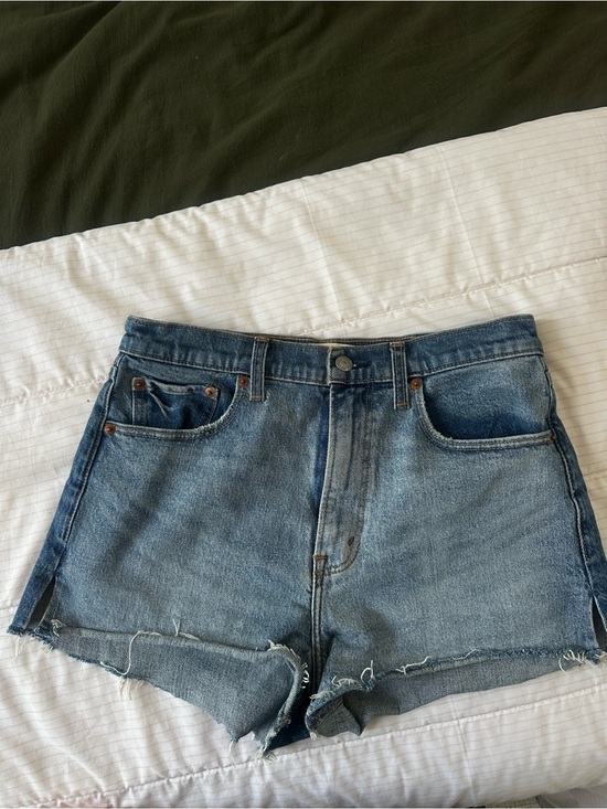 Abercrombie & Fitch Pants - Abercrombie mom short size 28